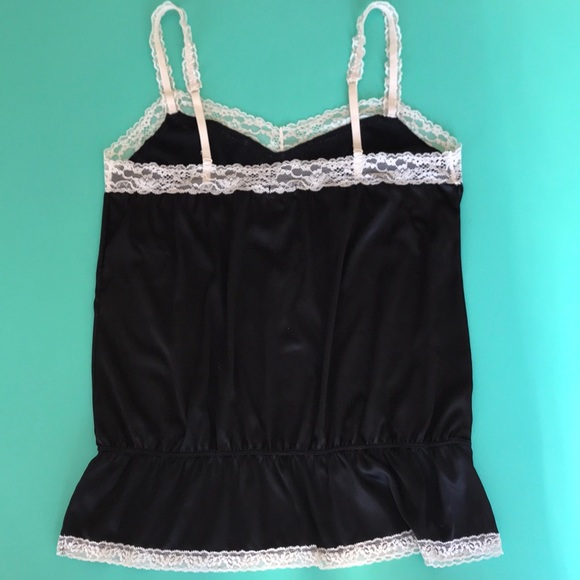 Pretty tank top - black and cream lace - Picture 2 of 11